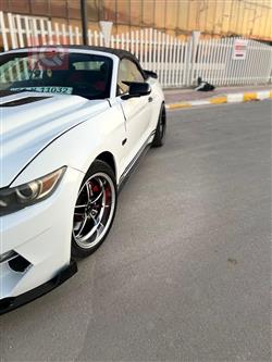 فۆرد مۆستانگ